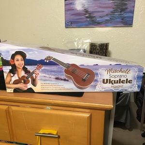 Brand new soprano ukulele!!
